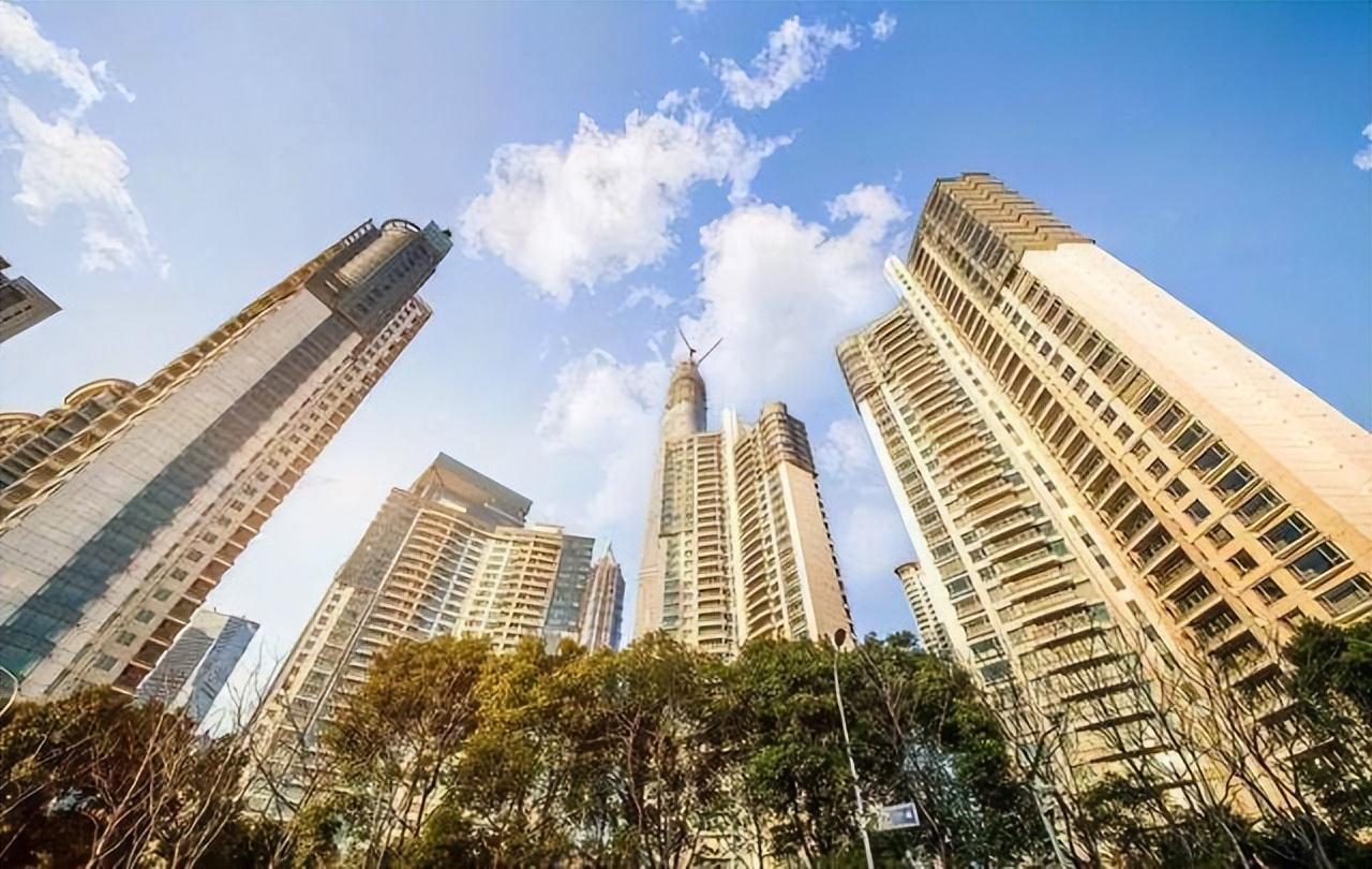 年輕人&ldquo;不上道&rdquo;,存錢(qián)不買(mǎi)房愁壞開(kāi)發(fā)商,背后原因很現(xiàn)實(shí)